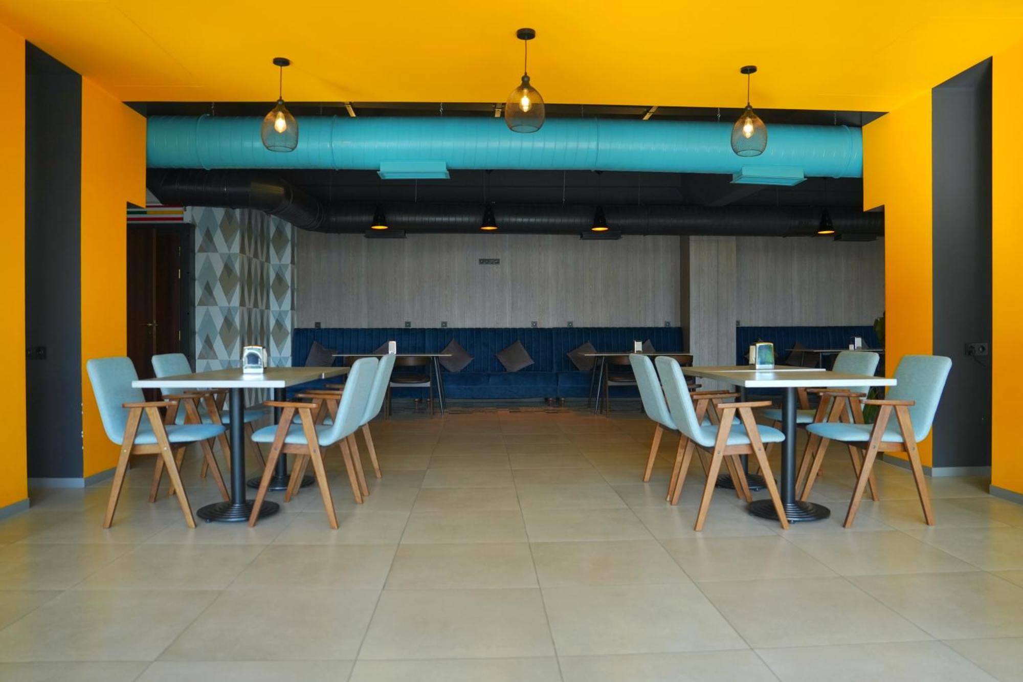 4เกสต์ โฮเต็ล Hotel เยเรวาน ภายนอก รูปภาพ